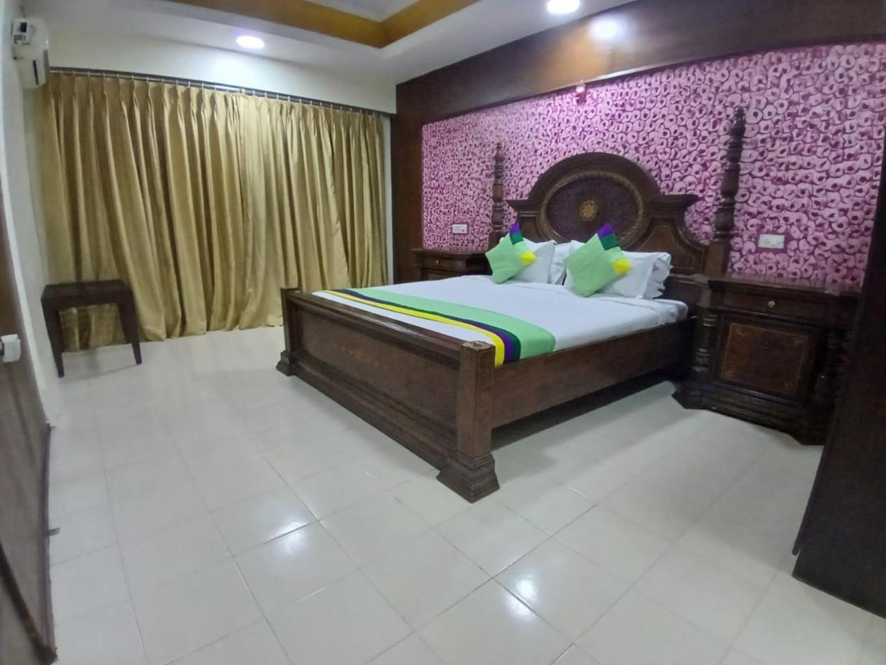 Blossom Rooms Hotel Vashishtha - Free Lunch Or Dinner- Free Breakfast Hyderabad Exterior foto